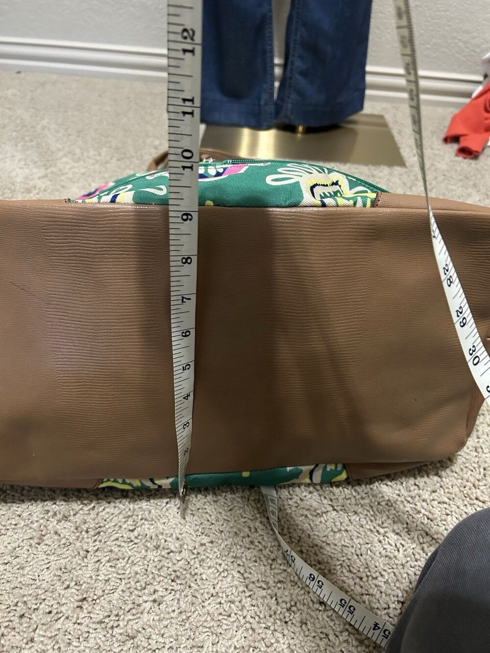 Stella & Dot Getaway Travel Bag Green & Pink Ikat Expandable by 5" - Picture 5 of 8